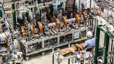 CERN&#8217;s breakthrough device slashes cooling time of antimatter by record 99%