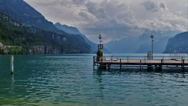 Switzerland seeks ideas to safely retrieve WWI-era bombs dumped in lakes